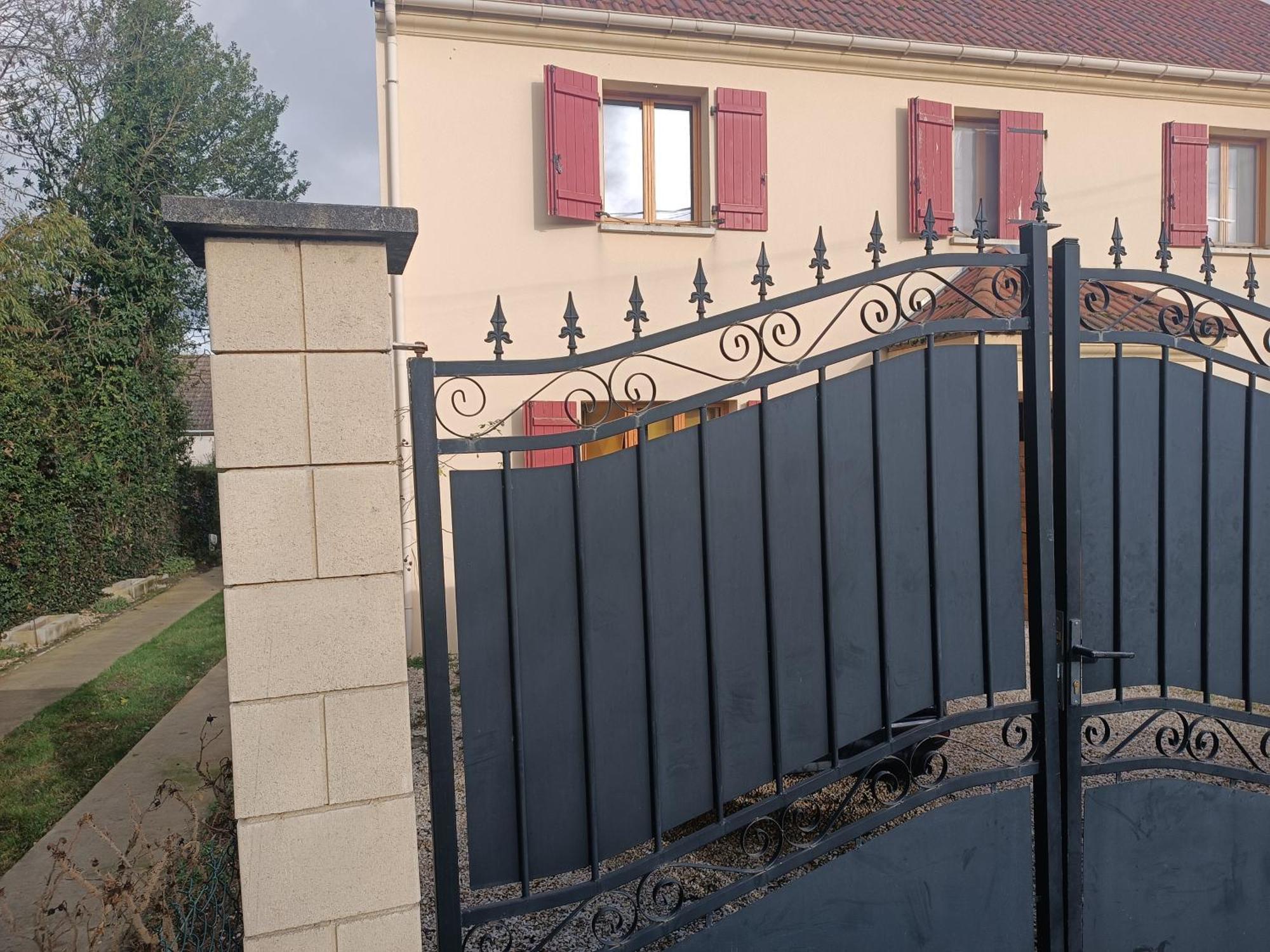 Maison Cheptainville Avec Terrasse Sur Verdure Buitenkant foto